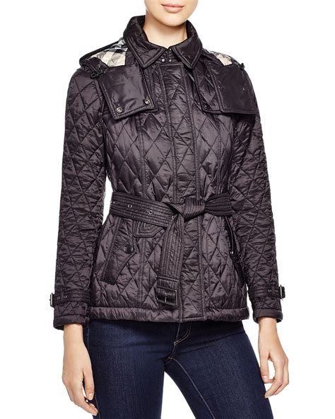 Burberry Short Finsbridge Quilted Coat Women 